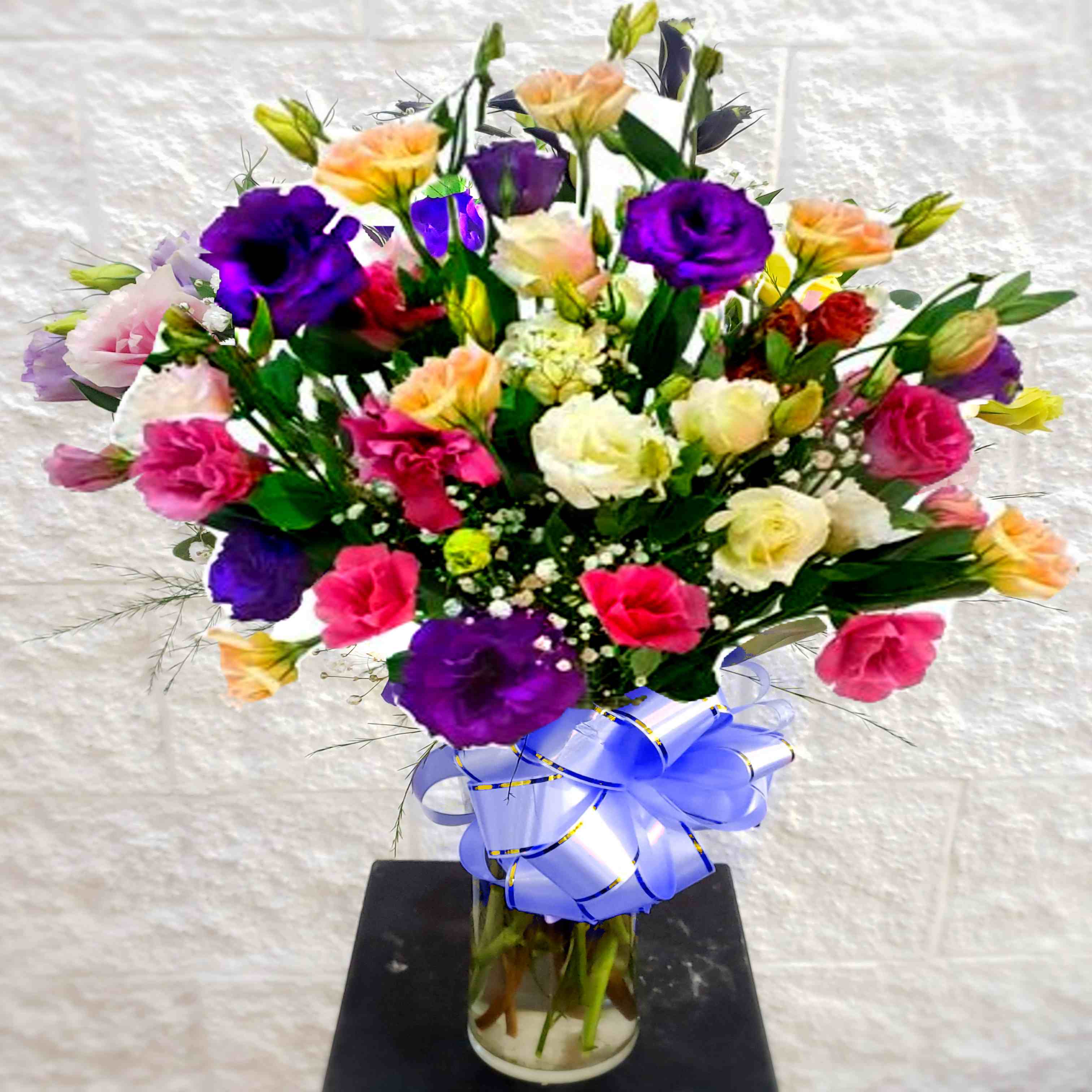 Envio y venta de flores ,rosas, plantas,arreglos florales ,regalos y desayunos a domicilio con delivery gratis en la Ciudad Autonoma de Buenos Aires y con costo de env�o en localidades del Gran Buenos Aires asi como delivery de flores y plantas a trav�s de florerias asociadas en todas las provincias de la Argentina, Buenos Aires, la Pampa, Tucuman, La Rioja, R�o Negro, Entre Rios, Corrientes, Misiones, Neuquen, Chubut, Tierra del Fuego, Santa Cruz, San Luis, Mendoza, Cordoba, Jujuy, Formosa, Santiago del Estero, Salta, Chaco, Catamarca ,San Juan, y ademas realizamos el delivery de flores ,coronas,palmas , plantas y regalos a todas las ciudades de Argentina, Mar del Plata, C�rdoba, Buenos Aires, con cargo en Santa Rosa, La Plata, Bella Vista, Neuquen, Pilar, Paran�, Posadas, Resistencia, Cipolleti y mas de 300 ciudades y localidades en todo el territorio de nuestro pa�s, asi como tambien tenemos la posibilidad de enviar flores a casi todo el mundo en cuestion de horas